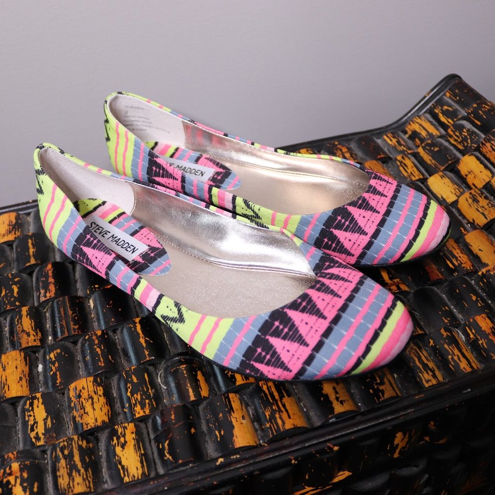 FINAL! Steve Madden Tribal Ballet Flats